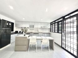 Jalan Lokam (D19), Terrace #471436981